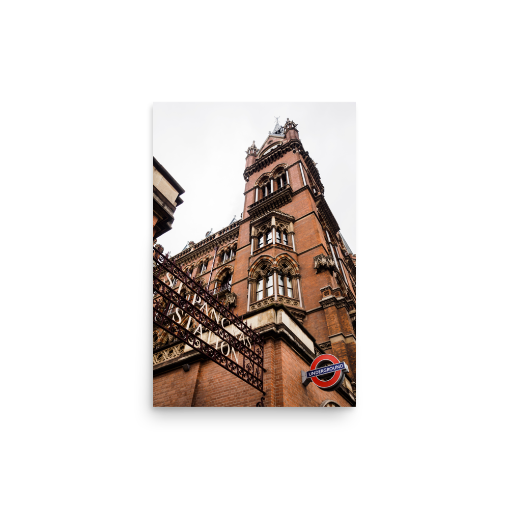 Tirage Photo de Londres "Saint Pancras Station building in London" - Londres - The Artistic Way