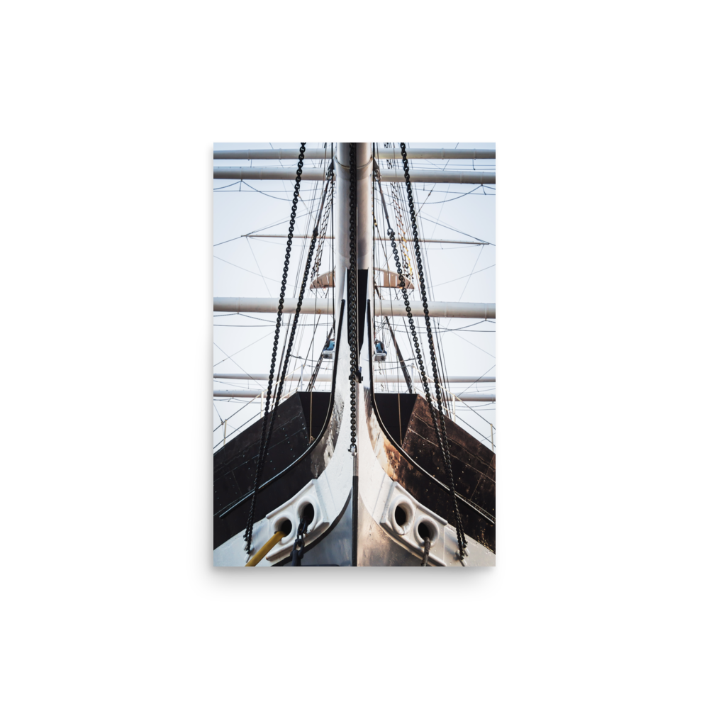 Tirage photo Inspiration "Bow of a historic sailing ship in NYC" - Maritime - The Artistic Way