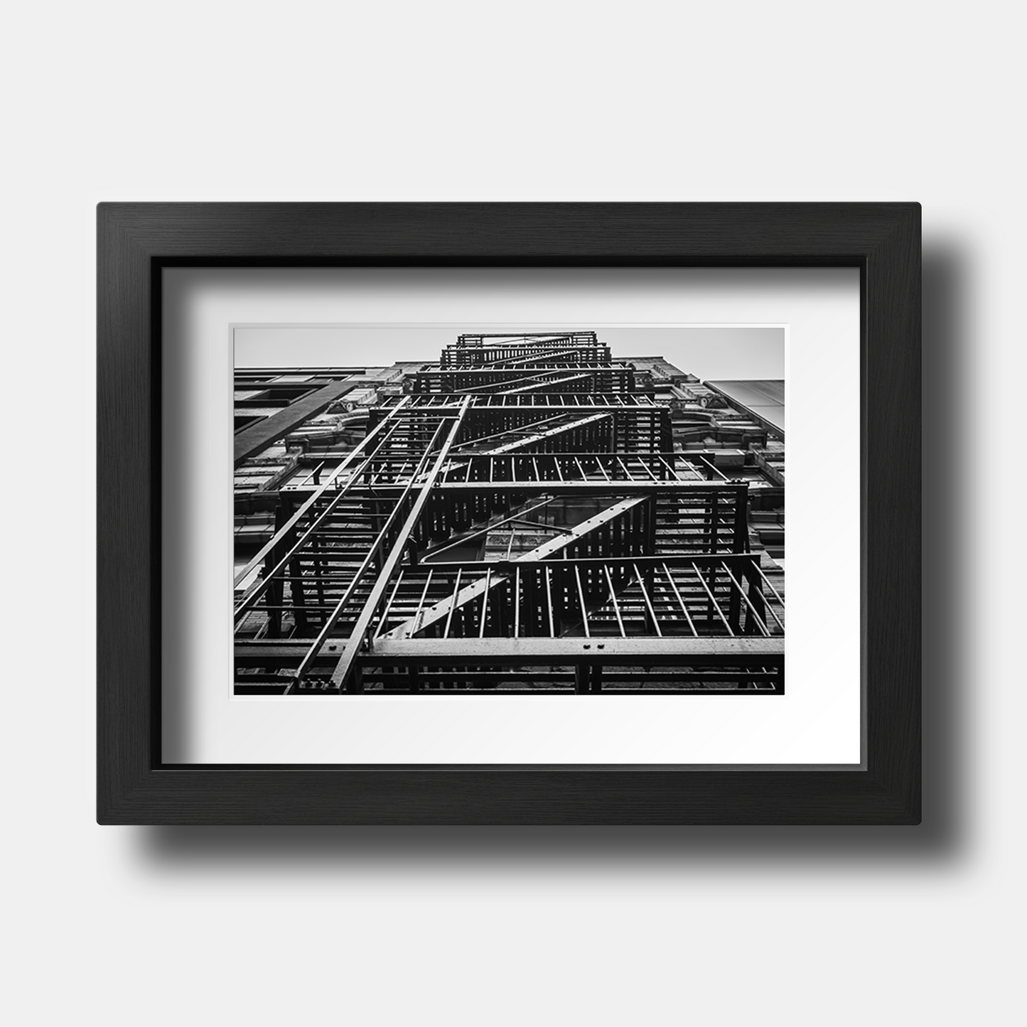 Tirage photo de New York "Emergency stairs of New York B&W" - NY - The Artistic Way