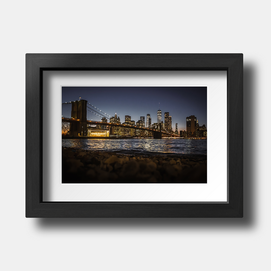 Tirage photo de New York "Downtown Manhattan at night" - NY - The Artistic Way