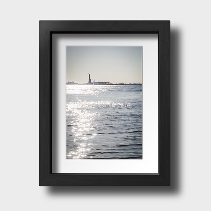 Tirage Photo de New York "Waterway to the Liberty" - NY - The Artistic Way