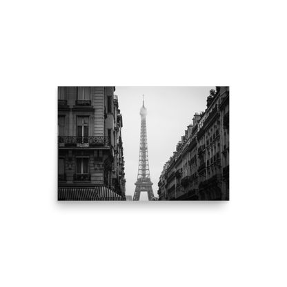 Tirage photo de Paris "Misty Eiffel Tower B&W" - Paris - The Artistic Way