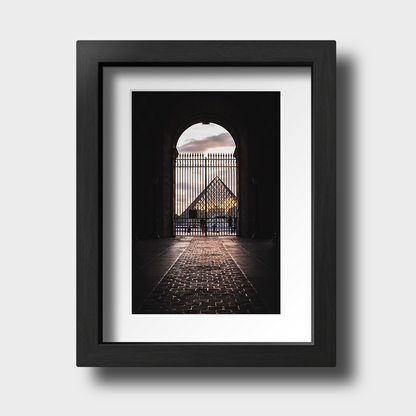 Tirage Photo de Paris "Way to the Sunset at the Louvre Museum" - Paris - The Artistic Way