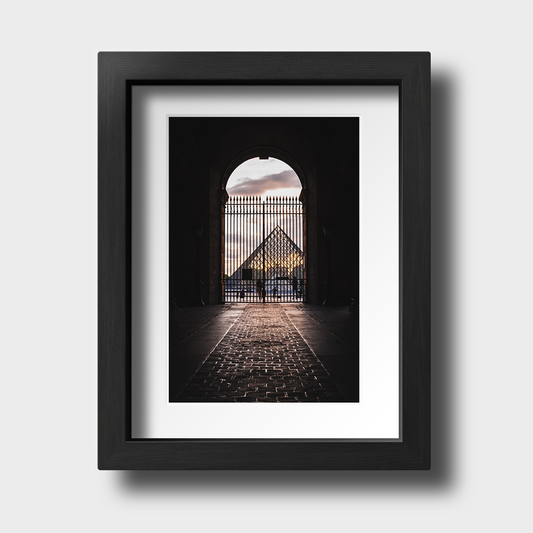 Tirage Photo de Paris "Way to the Sunset at the Louvre Museum" - Paris - The Artistic Way