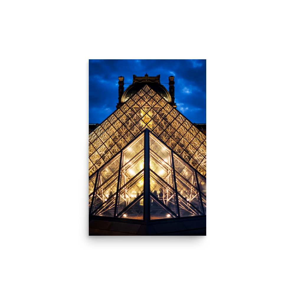 Tirage photo de Paris "Blue Symmetrical Louvre" - Paris - The Artistic Way