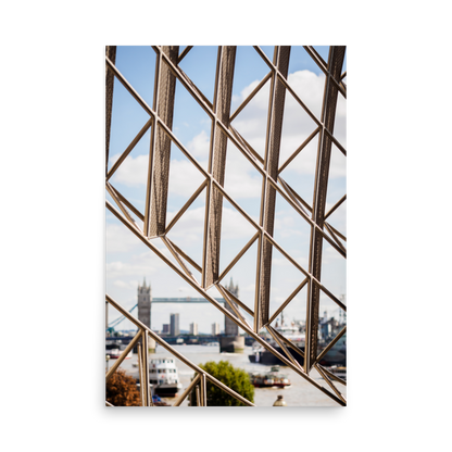 Tirage photo de Londres "Tower Bridge on the web" - Londres - The Artistic Way