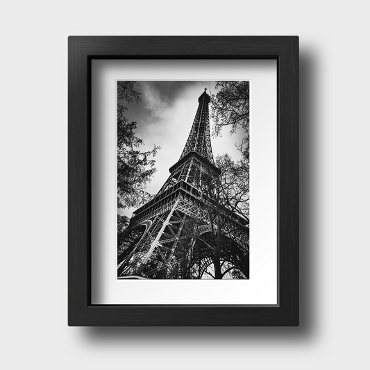 Tirage photo de Paris "Dramatic Eiffel Tower" - Paris - The Artistic Way