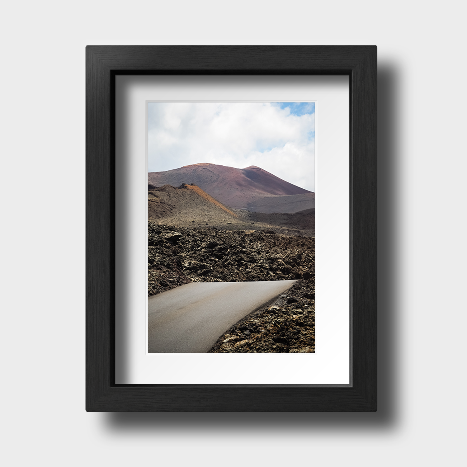 Tirage photo de Lanzarote "Road between volcanoes in Lanzarote" - Îles Canaries - The Artistic Way