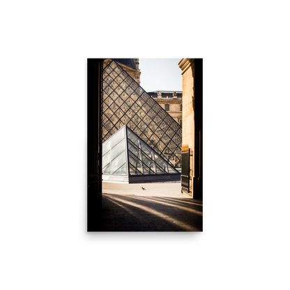 Tirage photo de Paris "Louvre Lights and Shadows" - Paris - The Artistic Way
