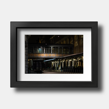 Tirage photo de Paris "Night atmosphere at Saint Lazare train station" - Paris - The Artistic Way