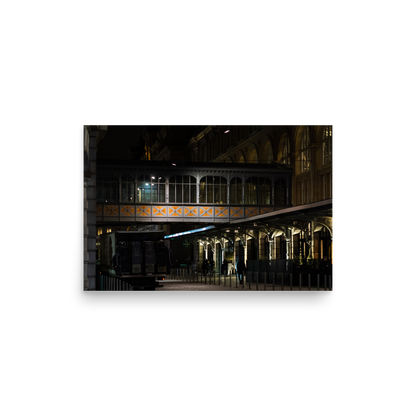 Tirage photo de Paris "Night atmosphere at Saint Lazare train station" - Paris - The Artistic Way