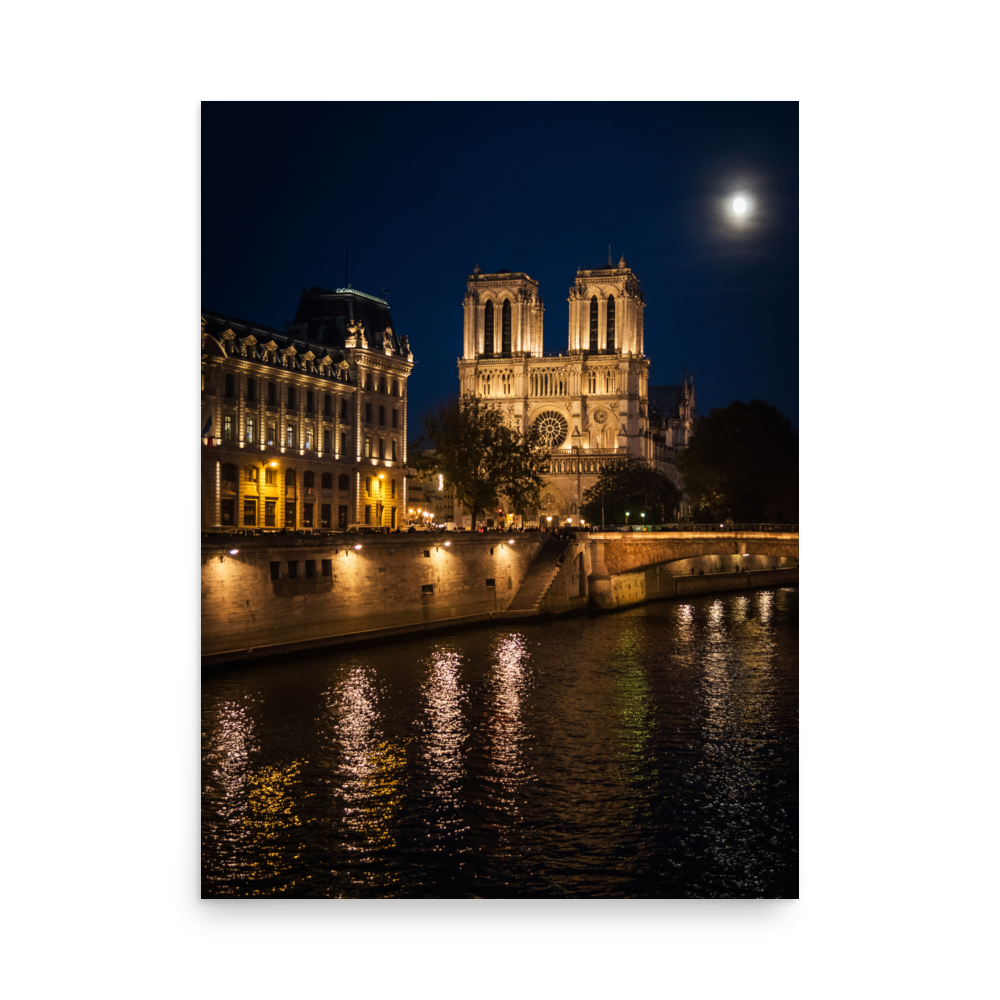 Tirage photo de Paris "Notre-Dame de Paris at Moon Light" - Paris - The Artistic Way