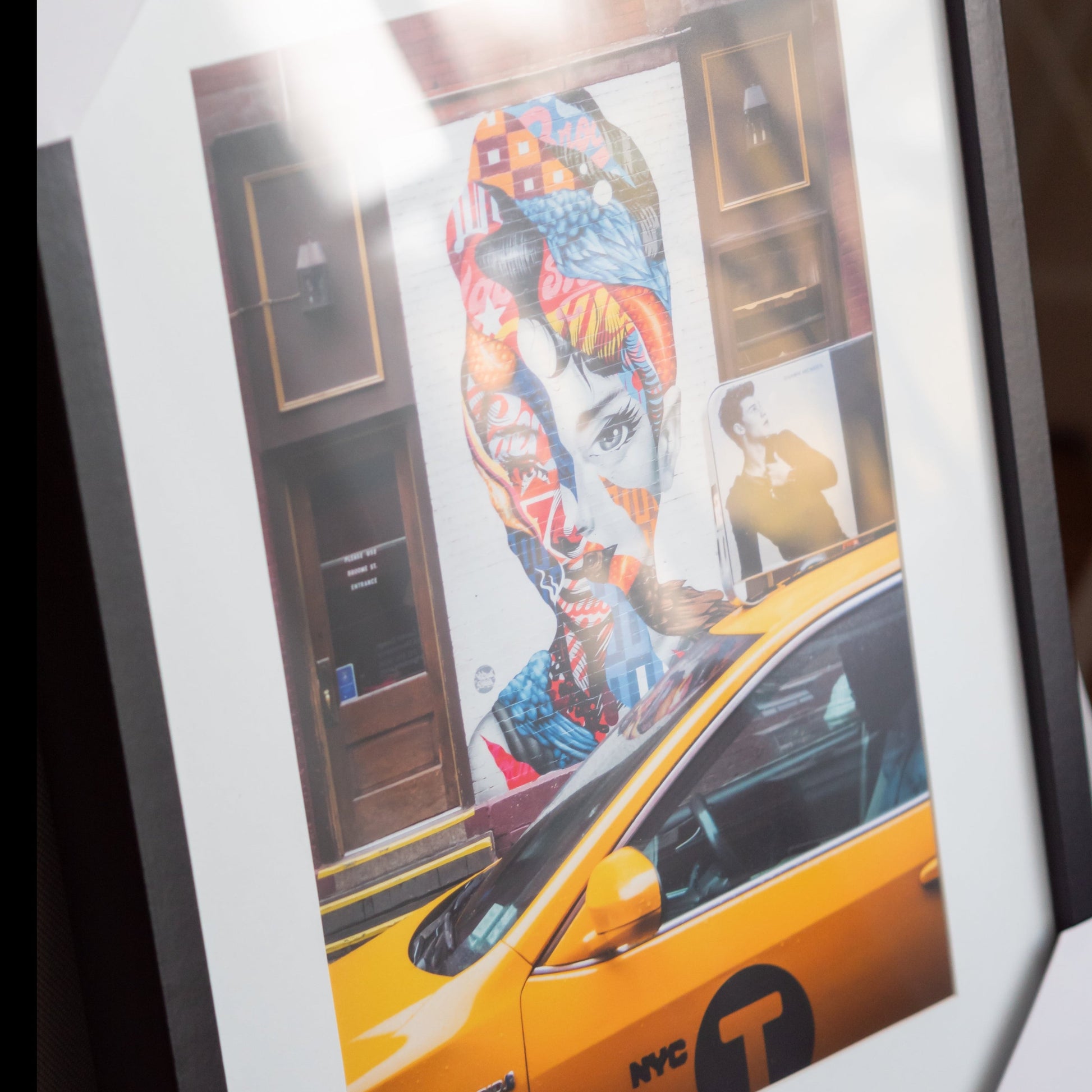 Exemple de tirage mis sous cadre - Tirage Photo de New York - Hepburn vs Mendes - NY