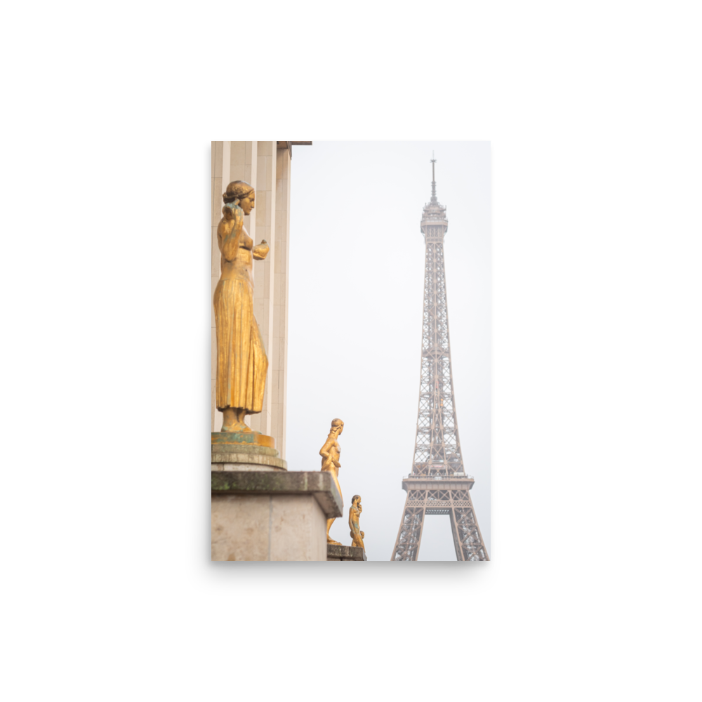 Tirage photo de Paris "From Trocadero to the foggy tower" - Paris