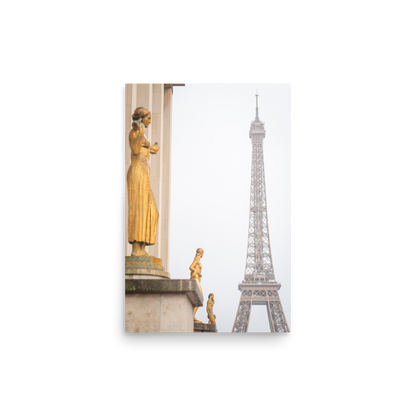 Tirage photo de Paris "From Trocadero to the foggy tower" - Paris