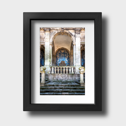 Tirage photo de Porto « Azulejos of the secondary entrance of the Se Cathedral » – Porto