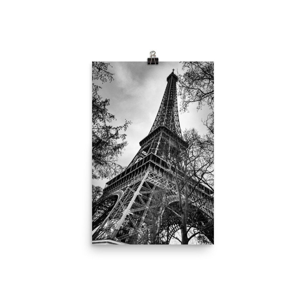 Tirage photo de Paris "Dramatic Eiffel Tower" - Paris - The Artistic Way