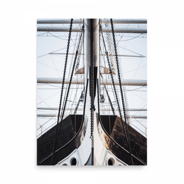 Tirage photo Inspiration "Bow of a historic sailing ship in NYC" - Maritime - The Artistic Way