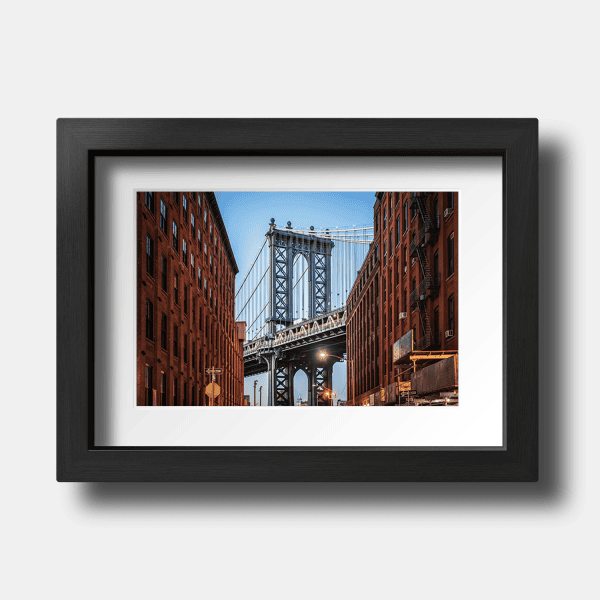 Tirage Photo de New York "Dumbo - Manhattan Bridge from Brooklyn" - NYC - The Artistic Way