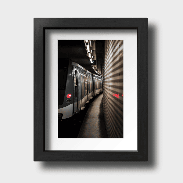Tirage photo de Paris "Modern Parisian Metro" - Paris - The Artistic Way