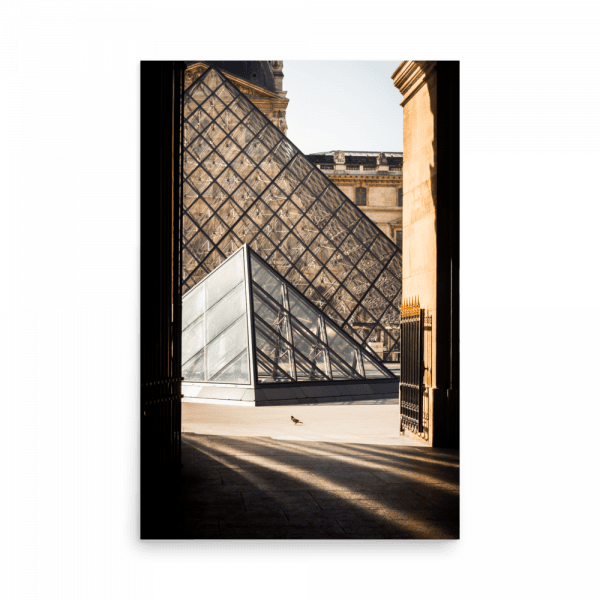 Tirage photo de Paris "Louvre Lights and Shadows" - Paris - The Artistic Way