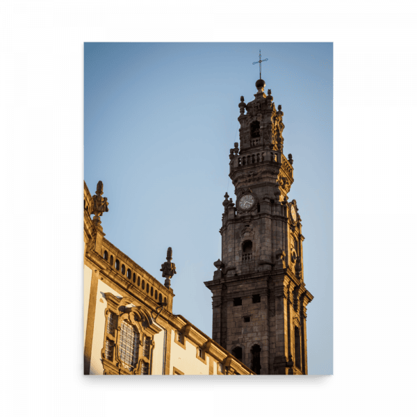 Tirage photo de Porto "Sunset over the tower of the Clerigos Church in the center of Porto" - Porto - The Artistic Way